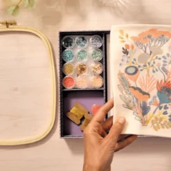 Atelier 58 - Perlebroderi (blomster)