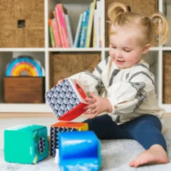 Baby Einstein - Stoff- & sanseklosser til baby