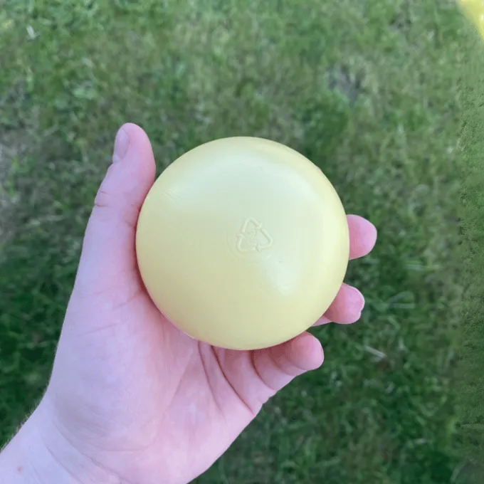 Ballbasseng Ø7 cm – Lysegul, 200 stk.