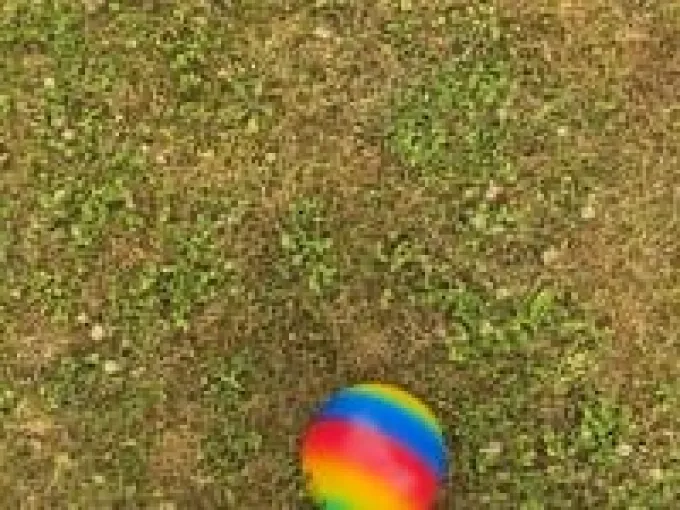 Ball - Regnbueball 18cm