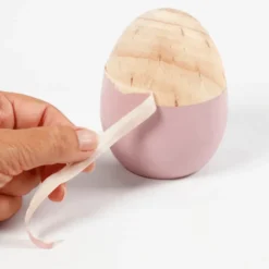 Egg i tre - H: 8 cm, 1 stk
