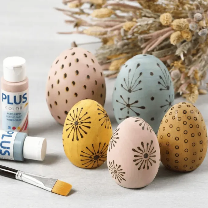 Egg i tre - H: 8 cm, 1 stk