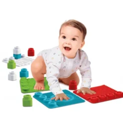 Lekesett med sansematter til baby
