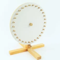 Lykkehjul i tre - Ø30 cm.