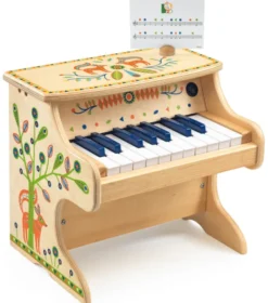Piano i tre med elektronisk lyd