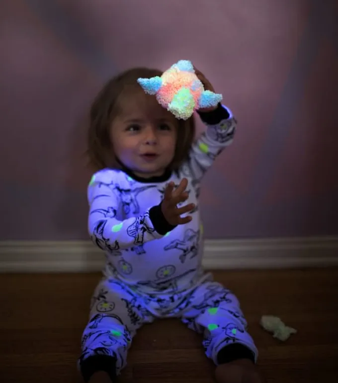 Playfoam 4-pk - Glow in the dark