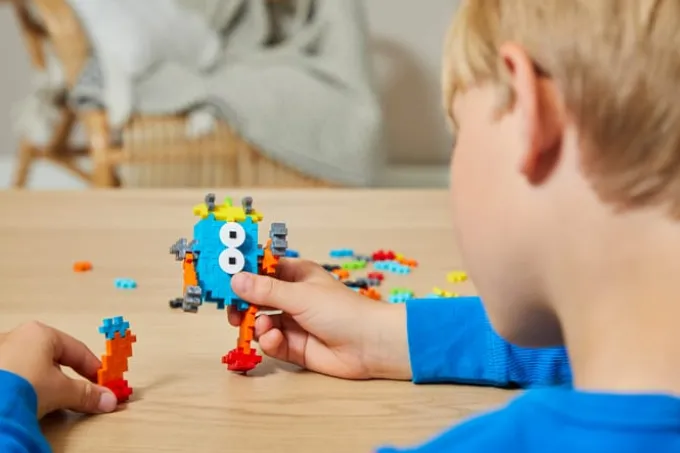Plus-Plus - Lær å bygge roboter, 250 stk